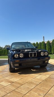 Bmw e30 320i - 3