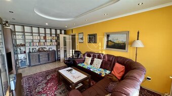 Na predaj veľkometrážny 3-izbový byt, Vrútky - 3