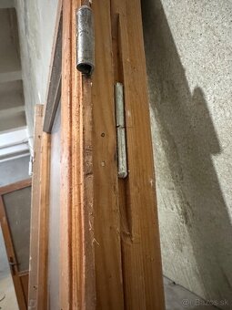 Balkónové okna , drevené okno - 3