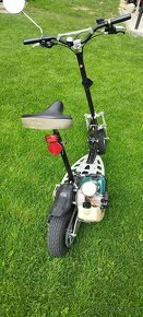 Benzínová kolobežka XG 7NITRO SCOOTERS AKCIA - 3