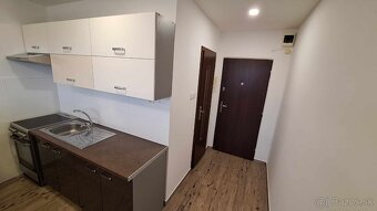 PREDAJ - Kompletne prerobená garzónka pri ul. Komenského - 3