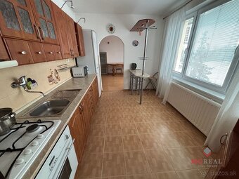 4 izbový byt s 2 balkónmi Prašice - 3
