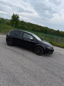 Predám SEAT Leon FR 2.0tdi 125kW - 3