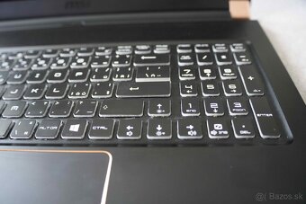 MSI GS75 Stealth 8SE, 17" palcový herný notebook - 3