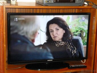 Predám FullHD LED televízor Samsung UE32EH5000 - 80cm - 3