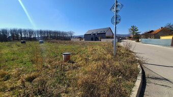 Pozemok pre rodinné domy i polyfunkciu - 3