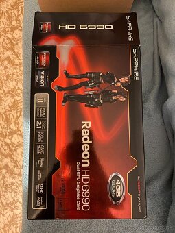 SAPPHIRE RADEON HD 6990 Komplet - 3