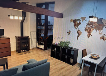 2-izbový byt s krbom a terasou v centre Bratislavy - 3