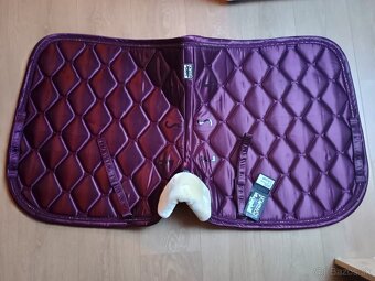 Prodám novou podsedlovou dečku Eskadron - 3