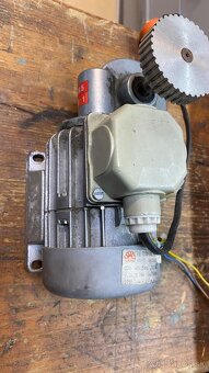 Elektromotor s prevodovkou 30W - 3
