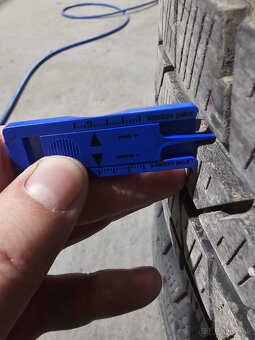 Zimne pneumatiky 255 55 R18 109H - 3