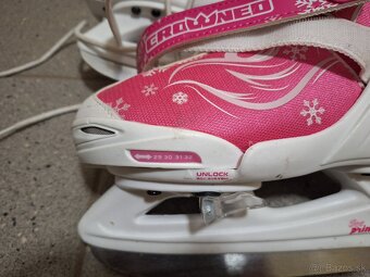 Dievcenske zimne korcule - Crowned - 3