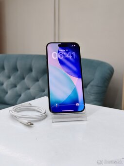 Apple iPhone 15 Pro 1TB Black - ZÁRUKA - 3