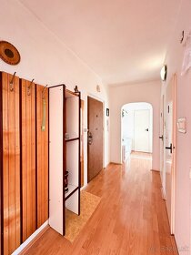 Slnečný 2 izbový byt v meste Žarnovica - 3
