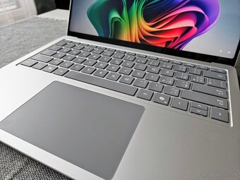 Microsoft Surface Laptop 7 13.8" (rozbalený) - 3
