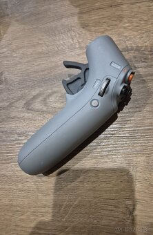 Predám/Vymením DJI motion controller 2 - 3