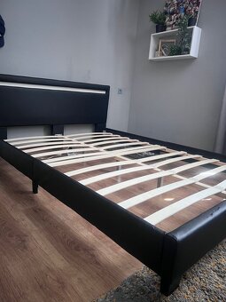 Predam postel 140x200cm - 3