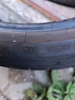 Continental letné 245/35 R20 - 3