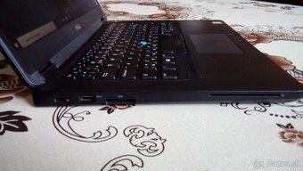 Dell 8250 - 3