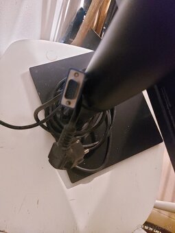 Monitor SAMSUNG - 3