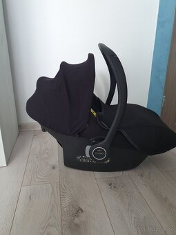 Autosedačka Camarelo Cosmo i-Size 0-13 kg - 3