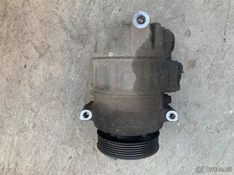 Klíma kompresor VW Passat 1K0 820 859F - 3