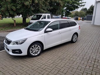 Peugeot 308 SW 1.2 PureTech S&S Style E6.2 EAT8 - 3