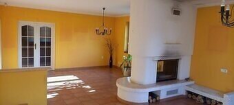 Nadštandardný 6-izbový rodinný dom s veľkou záhradou - 3