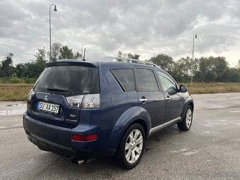 Mitsubishi Outlander 2.2 DI-D 4x4 instyle 7miest navi xenon - 3