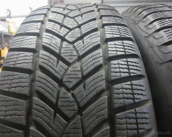 R17 zimná sada LEXUS NX rozteč 5x114,3 225/65R17 goodyear - 3