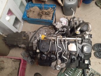 Predám alebo rozpredám motor BMW e87 116 benzín - 3