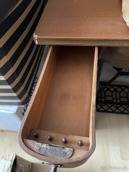 Retro šijací stroj MINERVA - - 3