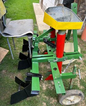 Sadzač zemiakov + plečky - 3