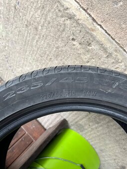 Pirelli Cinturato P7 235/45 R18 94W - 3