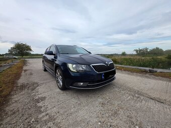ŠKODA SUPERB 2FL COMBI L&K 2.0TDI DSG - 3