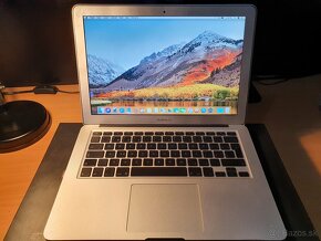 Apple MacBook Air Late 2010 - 3
