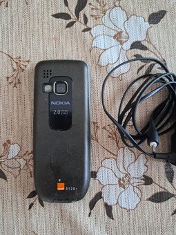 Mobil Nokia 3120c - 3