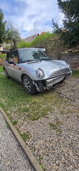 Mini Cooper R50, r. 2002, 85kw, benzín, automat - 3