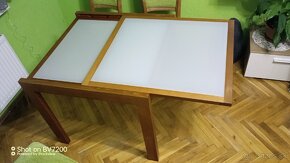 Rozkladací jedálenský stôl pre 4-6 osôb - 3