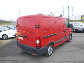 Renault Master 2,5 Tdi 2010 Chladiarenský - 3