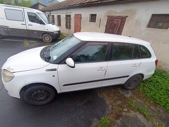Skoda Fabia 2 - 3