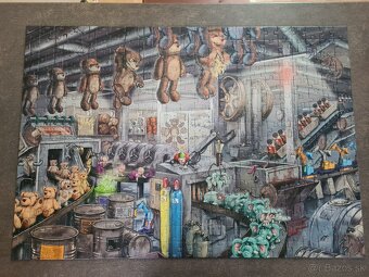 Exit Puzzle: V továrni na hračky 368 dielikov - 3