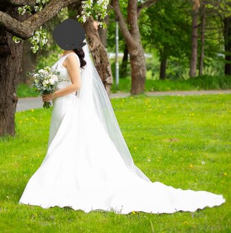 Jednoduché, elegantné svadobné šaty - 3