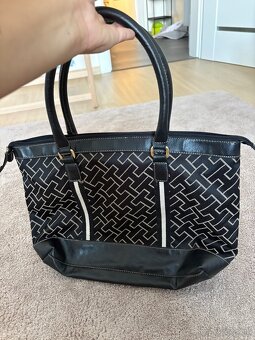 Kabelka tommy hilfiger nova - 3