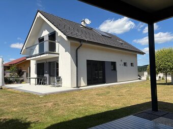 5 izbový rodinný dom s pozemkom 889 m² v obci Soblahov - 3