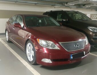 Predám Lexus LS460 - 3