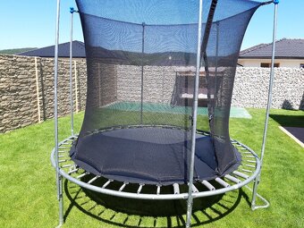 Trampolína - 3