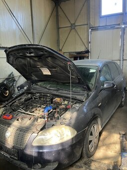 Fiat croma rozpredám na diely ponúkam aj servis - 3