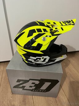 Predám detskú motokrosovú / BMX prilbu MOTOZEM ZED X1.9D - 3
