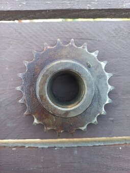 Jawa 250 primarne koleso - 3